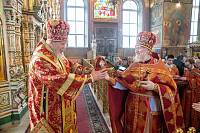 Архиерейское богослужение в Троицком соборе города Щёлково