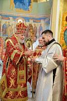 Архиерейское богослужение в Ксениевском храме деревни Медвежьи Озёра
