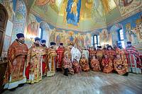 Архиерейское богослужение в Ксениевском храме деревни Медвежьи Озёра