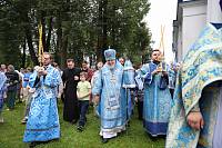 Архиерейское богослужение в Успенском храме на Стромыни