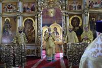 Соборное служение Божественной литургии архиереями Московской митрополии в Богоявленском соборе города Ногинска