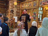 Воспитанники детского реабилитационного центра посетили Неопалимовский храм Балашихи