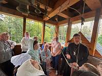 Воспитанники детского реабилитационного центра посетили Неопалимовский храм Балашихи