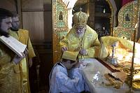 Архиерейское богослужение в Троицком храме города Реутова