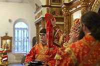 Архиерейское богослужение в Троицком храме Старой Купавны 