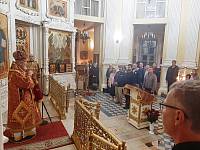 Воздвижение Честного и Животворящего Креста Господня в Преображенском соборе Балашихи 