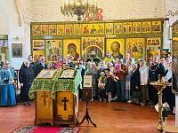 Престольный праздник в Троицком храме деревни Аверкиево