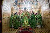 Архиерейское богослужение в Никольском храме города Щёлково 
