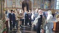 Учащиеся гимназии №6 в Троицком соборе города Щёлково