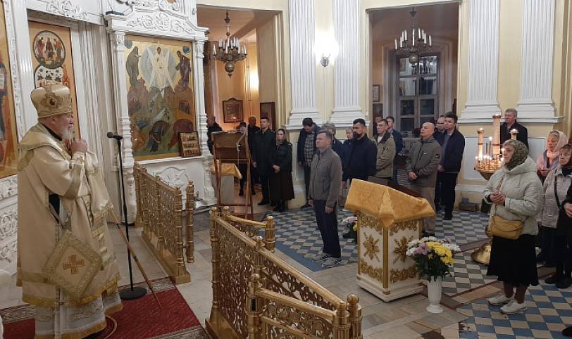 Архиерейское богослужение в Преображенском кафедральном соборе Балашихи 