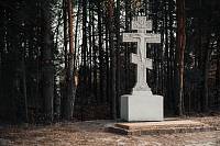 Освящение поклонного креста в деревне Кармолино