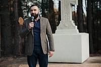 Освящение поклонного креста в деревне Кармолино