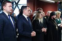 Фотовыставка «Дети Героев» в Доме Правительства Московской области