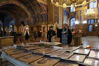 Освящение гуманитарного конвоя в Ногинске