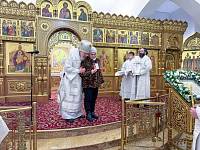 Архиерейское богослужение в Троицком храме Реутова 