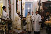 Архиерейское богослужение в Покровском храме Балашихи