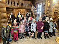 Экологическая акция «Покорми птиц» на приходе Неопалимовского храма Балашихи