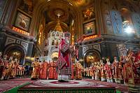 Пасхальная великая вечерня в Храме Христа Спасителя