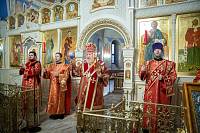 Архиерейское богослужение в Ксениевском храме деревни Медвежьи Озёра
