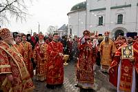 Божественная литургия в Светлый Понедельник в Коломне