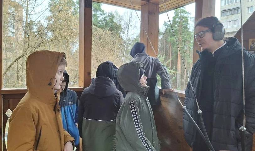 Школьники в Неопалимовском храме Балашихи