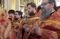 Архиерейское богослужение в Николо-Архангельском храме Балашихи 