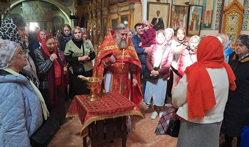 Молебен на начало доброго дела с добровольцем Патриаршей гуманитарной миссии в Саввино