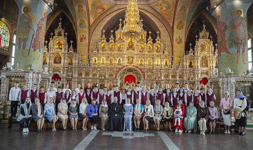 «Последний звонок» в Православной Алексиевской гимназии города Щёлково