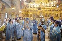 Архиерейское богослужение в Троицком храме Реутова