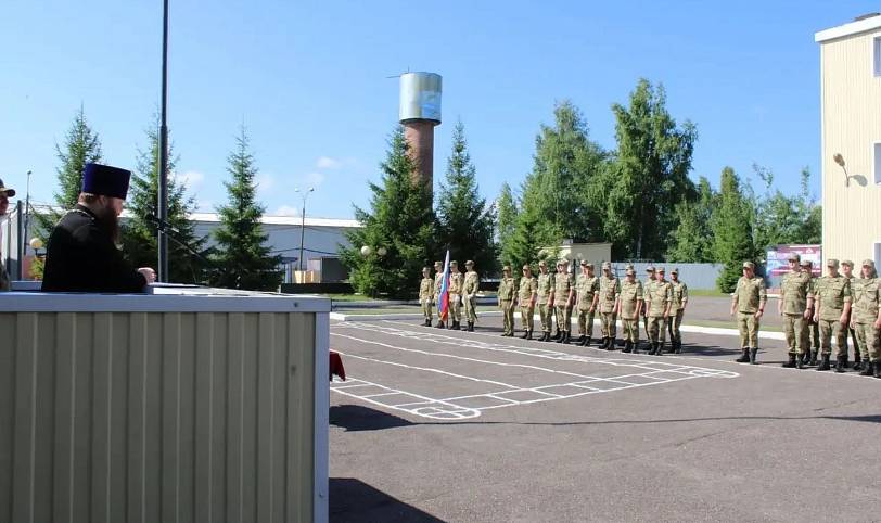 Торжественное построение в воинской части города Электрогорск
