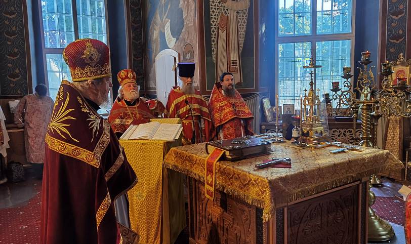 80-летие протоиерея Михаила Герасимова в Иоанно-Предтеченском храме посёлка Фряново