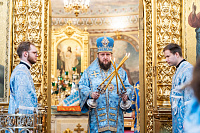 Соборное архиерейское богослужение в Троицком кафедральном соборе города Подольска