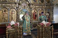 Архиерейское богослужение в Богородицерождественском храме посёлка Образцово 