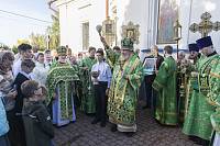 Архиерейское богослужение в Богородицерождественском храме посёлка Образцово 