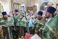 Архиерейское богослужение в Богородицерождественском храме посёлка Образцово 