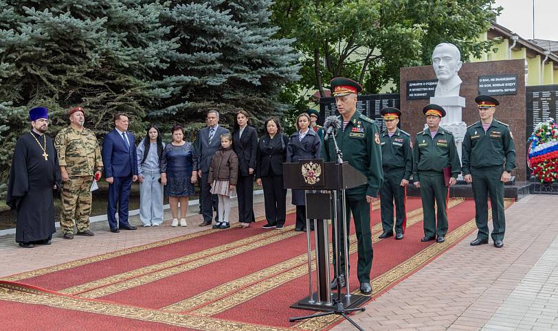 Открытие стел Героям России в Центре инженерно-технического обеспечения войск национальной гвардии