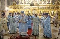 Архиерейское богослужение в Троицком храме Реутова