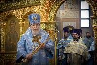 Архиерейское богослужение в Троицком храме Реутова
