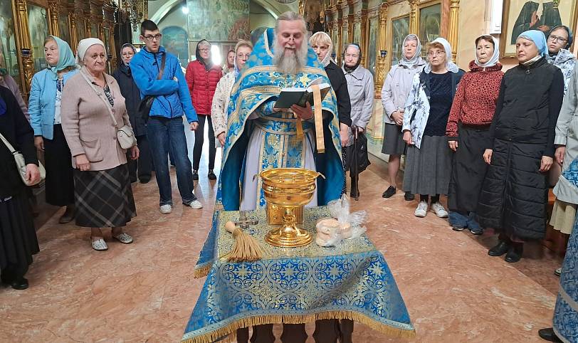 Отправление волонтёров Патриаршей гуманитарной миссии в Саввино